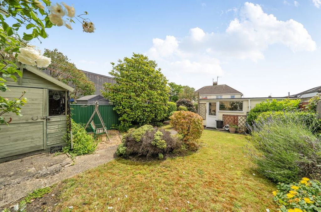 Property photo 3 of 11 14807159