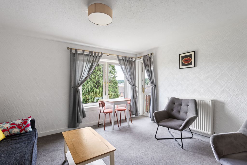 Property photo 3 of 17 103-5 Sighthill Loan 08