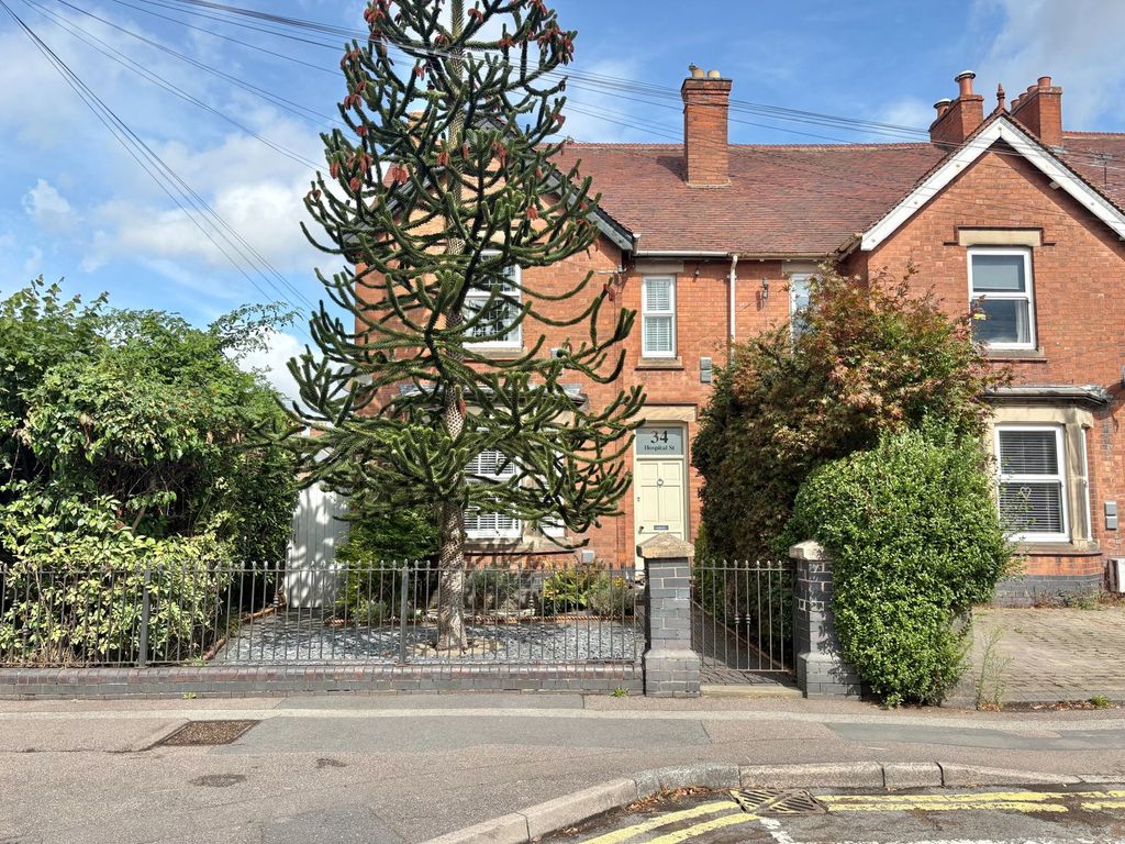 Property photo 2 of 35