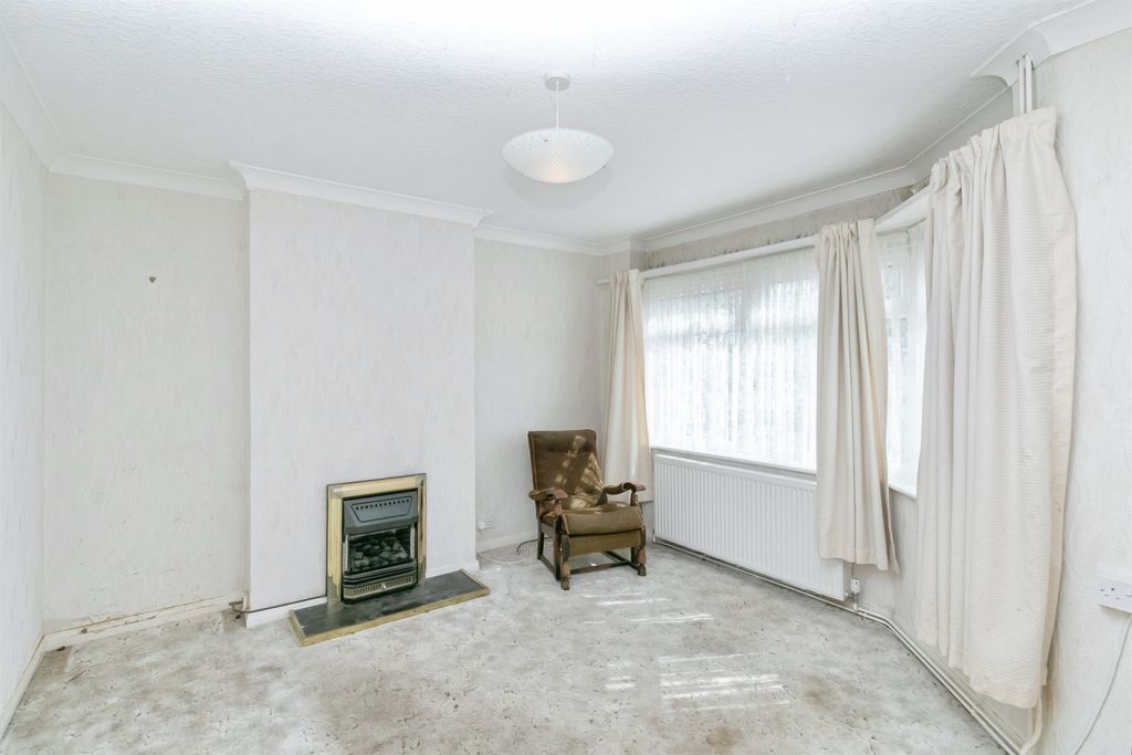 Property photo 3 of 20