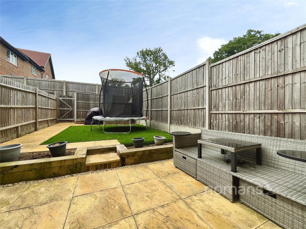Property photo 2 of 12 Picture No. 12