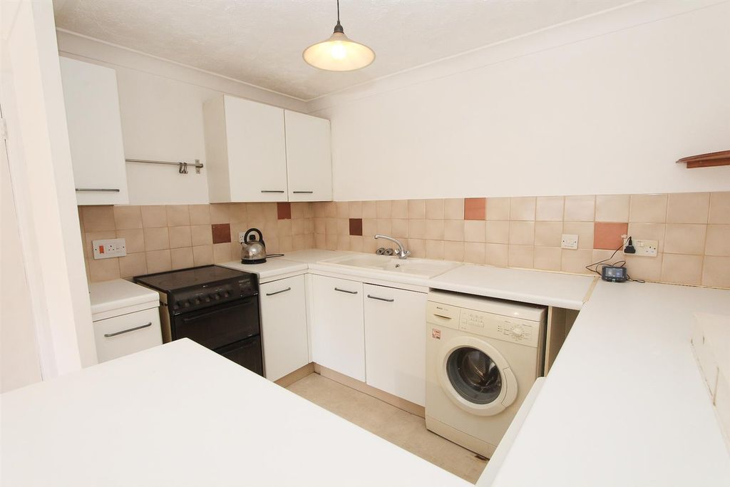 Property photo 3 of 14 Img_0228.Jpg