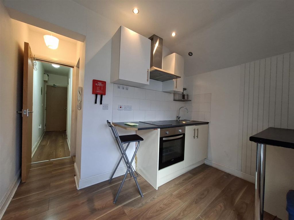 Property photo 3 of 5 20251211_142859.Jpg