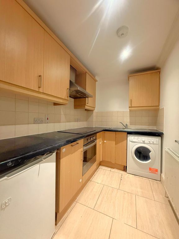 Property photo 1 of 4