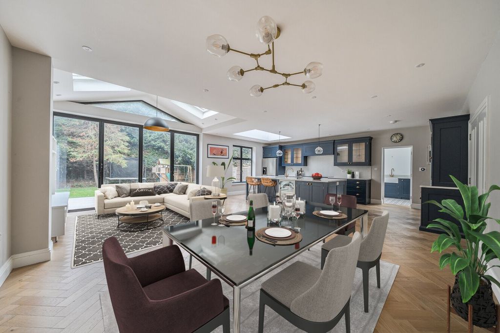 Property photo 3 of 20 Picture No. 33