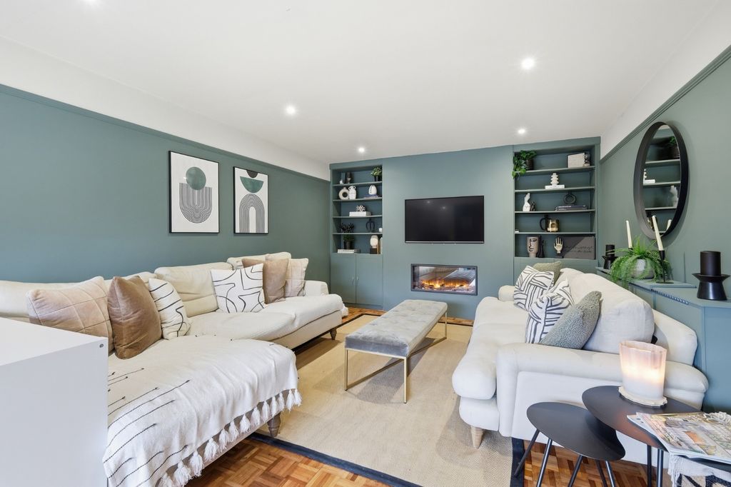 Property photo 2 of 42 5005512