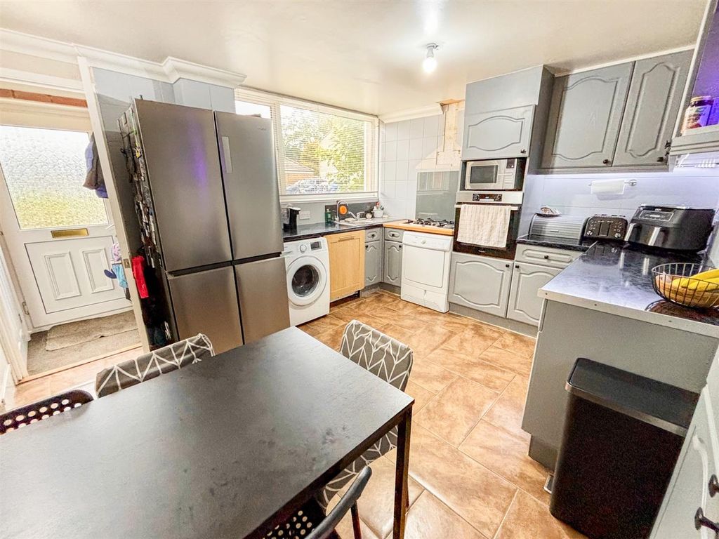 Property photo 3 of 16 Img_3433.Jpg