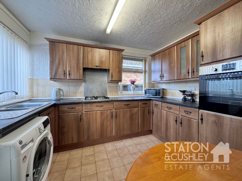 Property photo 3 of 24