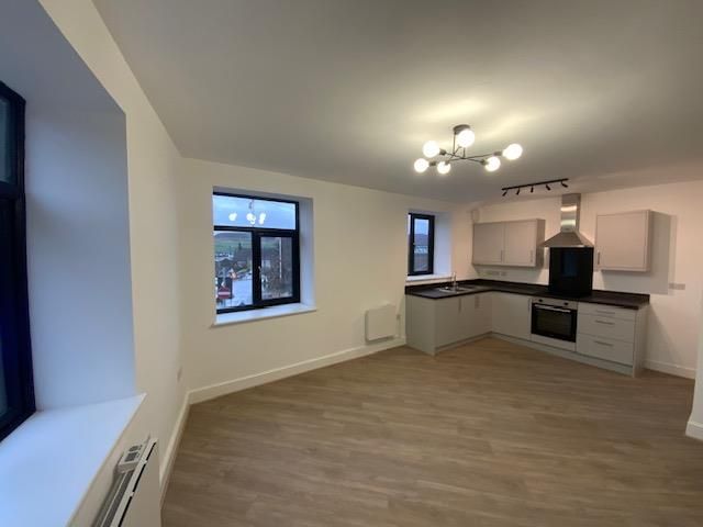 Property photo 2 of 6 Thumbnail_Img_7744.Jpg