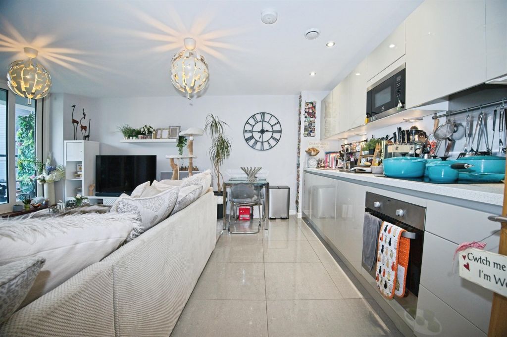 Property photo 3 of 15