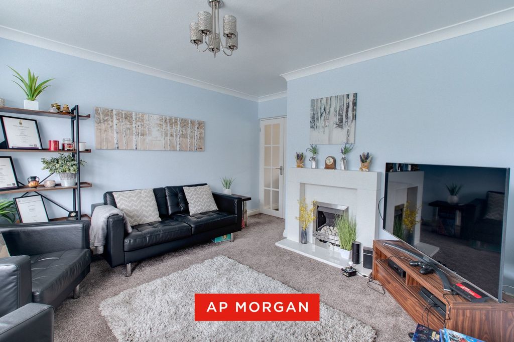 Property photo 3 of 14 Picture No. 06