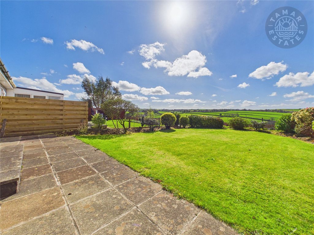 Property photo 3 of 14 Rear Garden