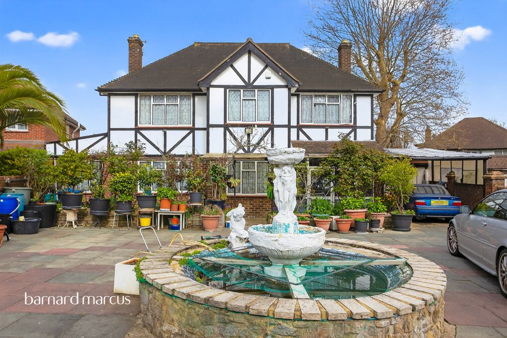 Property photo 1 of 29