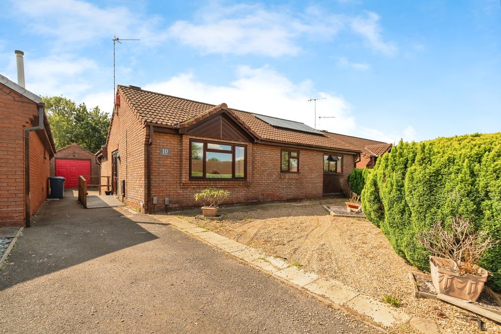 Property photo 1 of 16 Photo