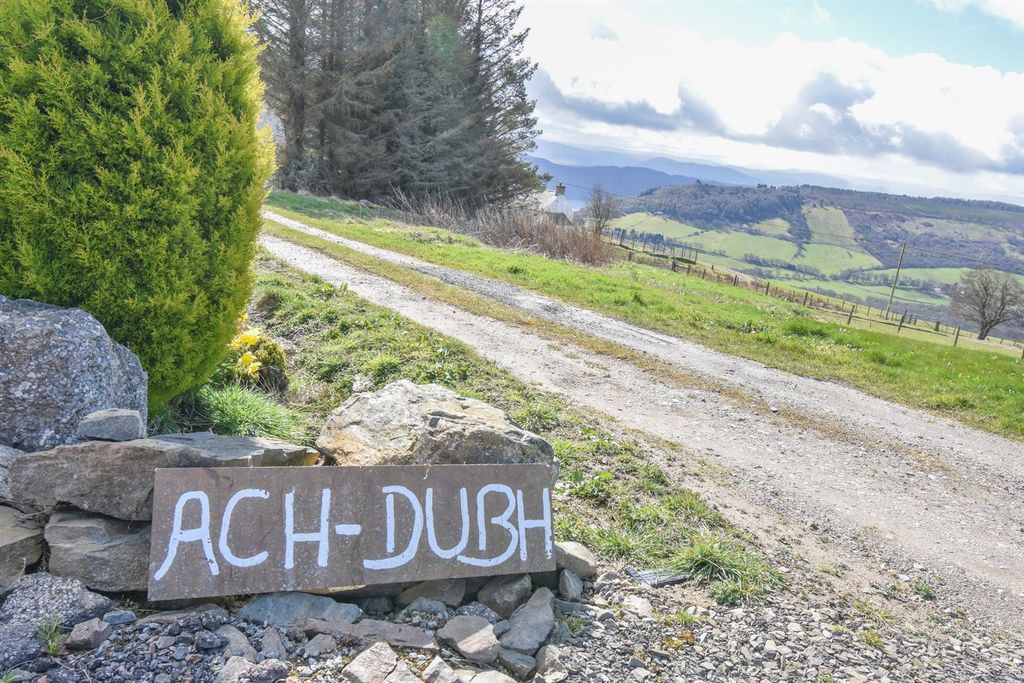Property photo 2 of 33 Ach-Dubh-2..Jpg