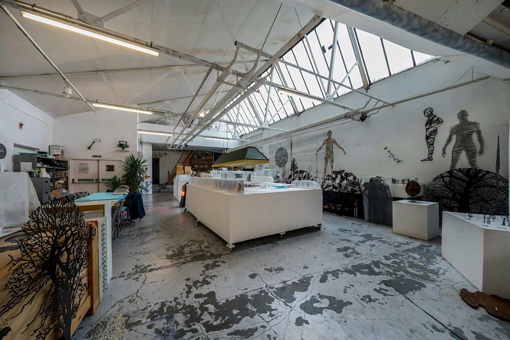 Property photo 3 of 15 13773213691348Cac818c.Jpg