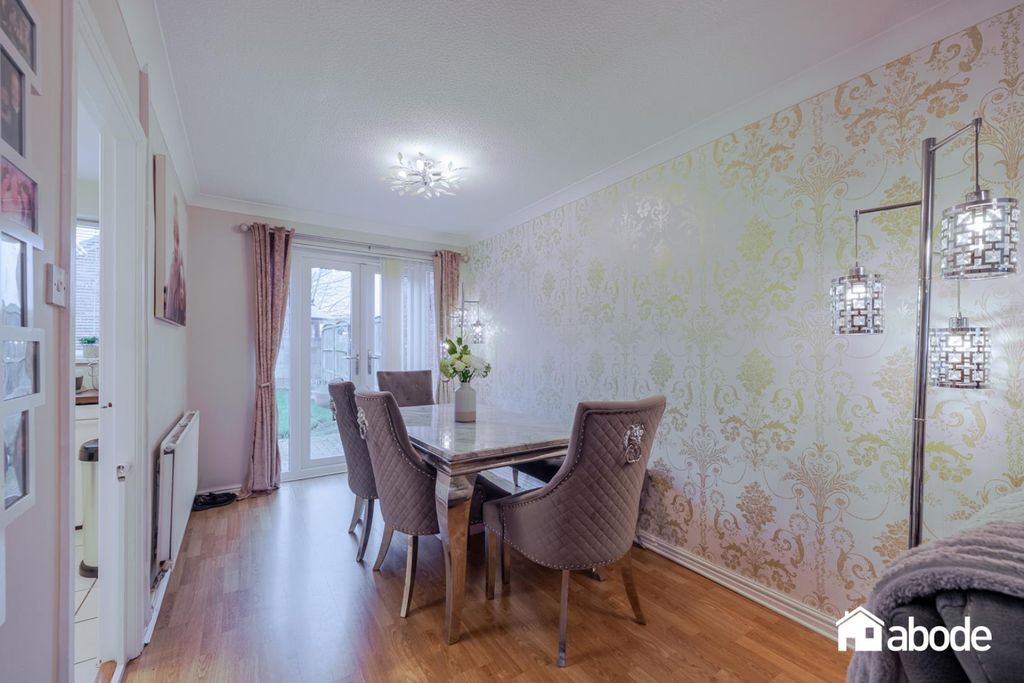 Property photo 2 of 12 Dsc01237-Hdr.Jpg