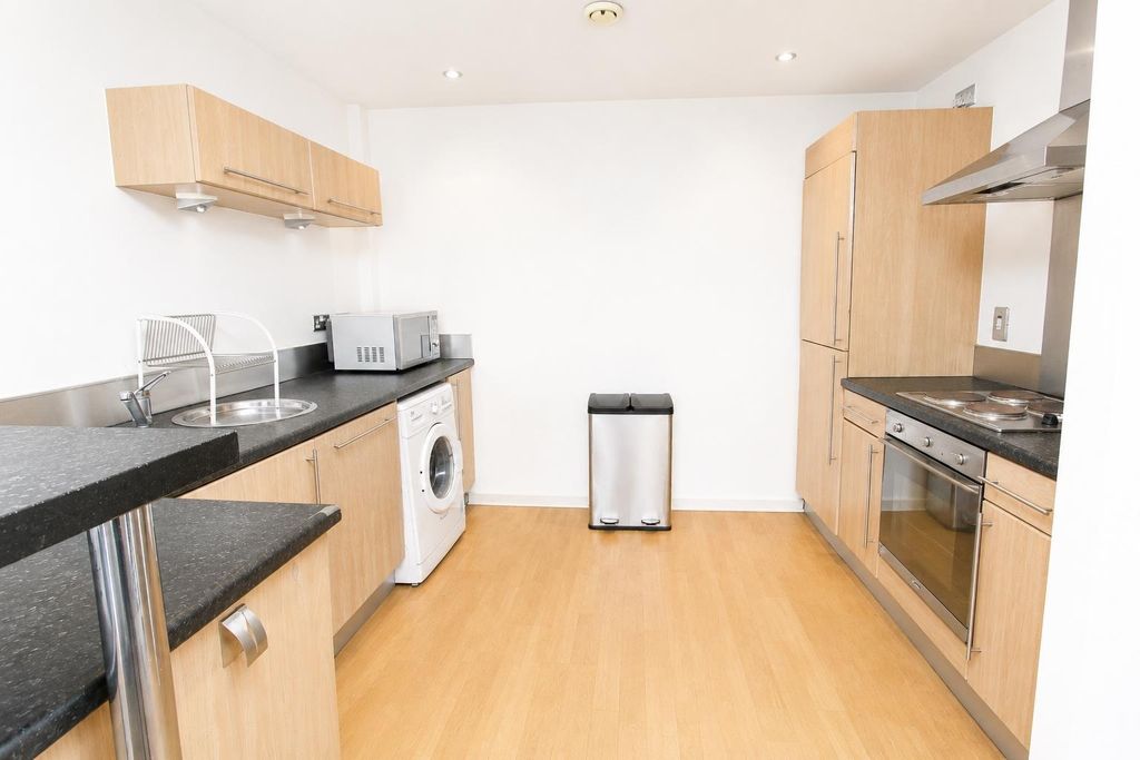 Property photo 2 of 11 Modern Kitchen With Integrated Appliances...