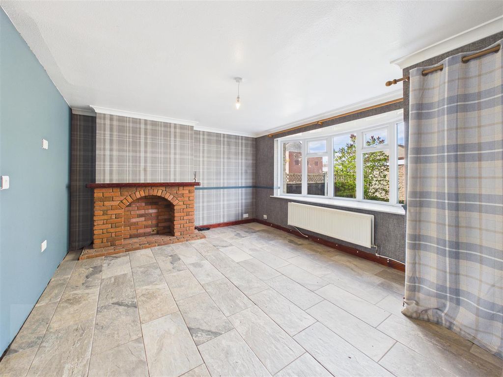 Property photo 2 of 13 Living Room