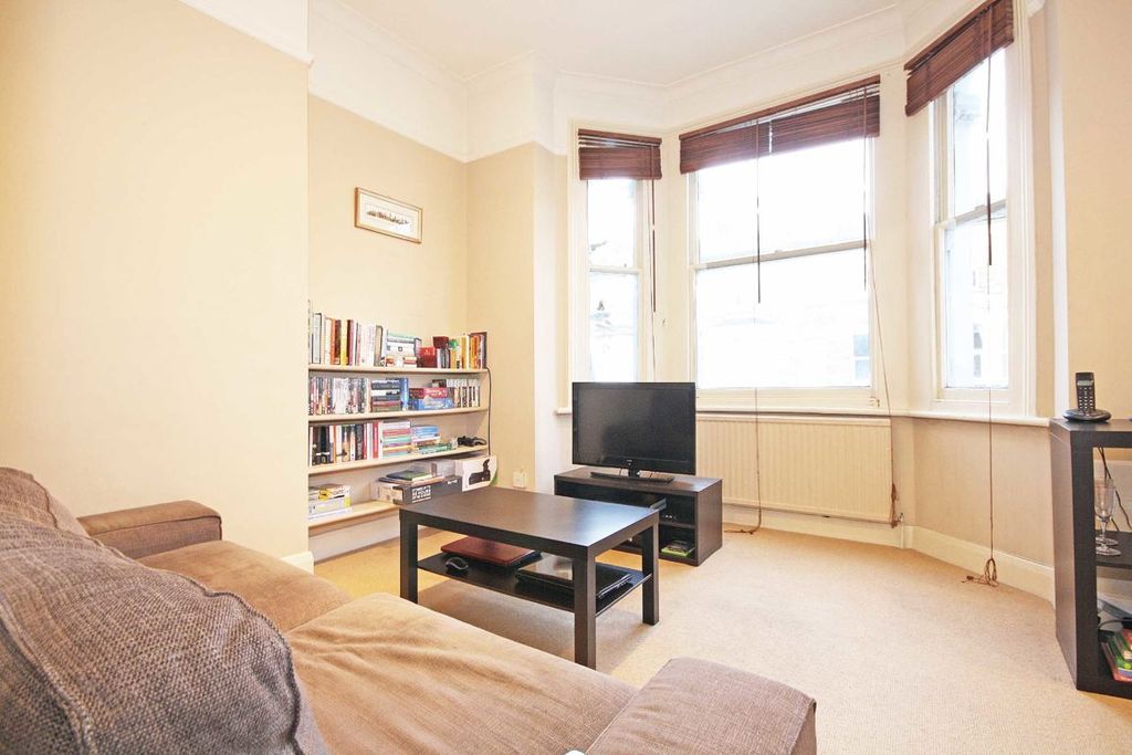 Property photo 2 of 5