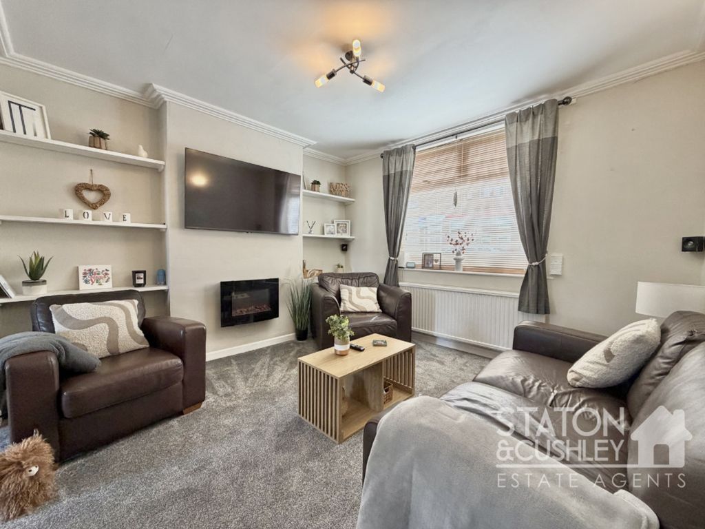 Property photo 2 of 23