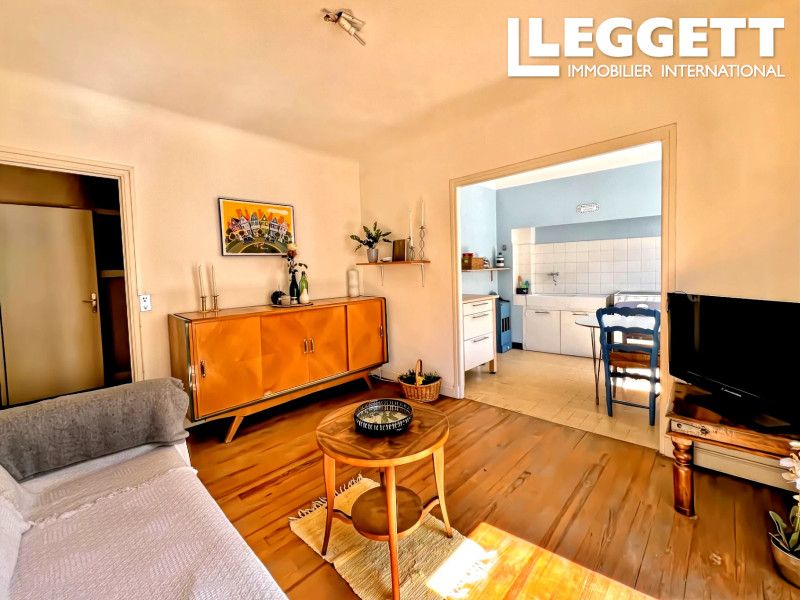 Property photo 2 of 10