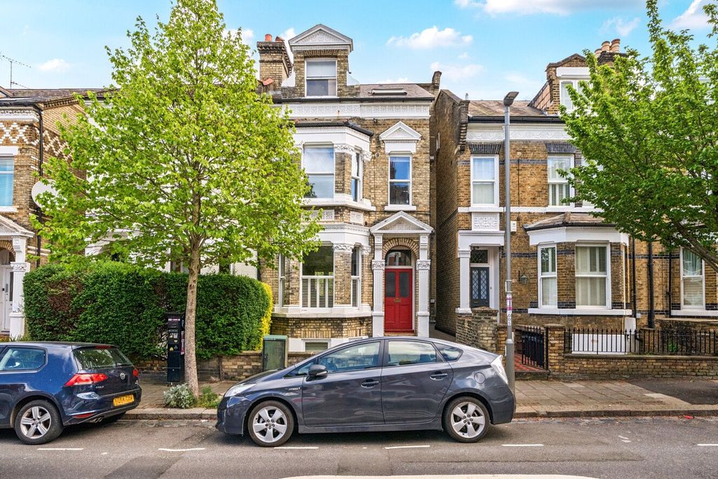 Property photo 1 of 11 Picture No. 13