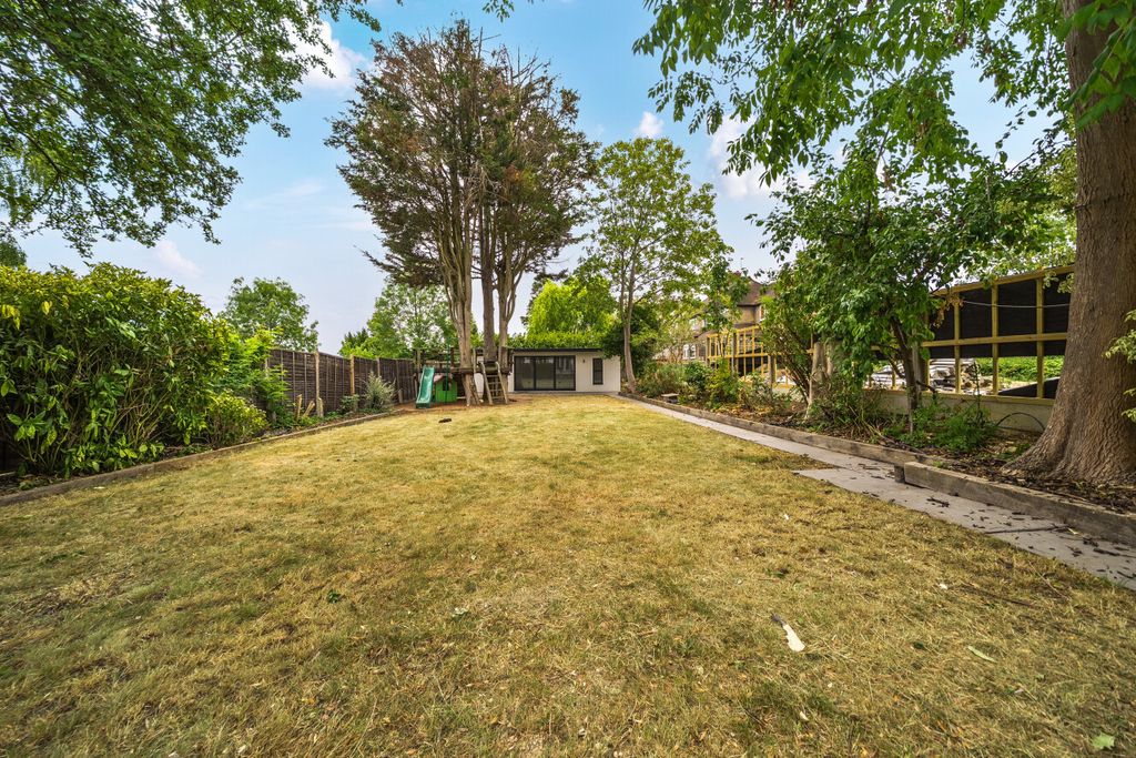 Property photo 3 of 22 1496544-12-6A5F93...
