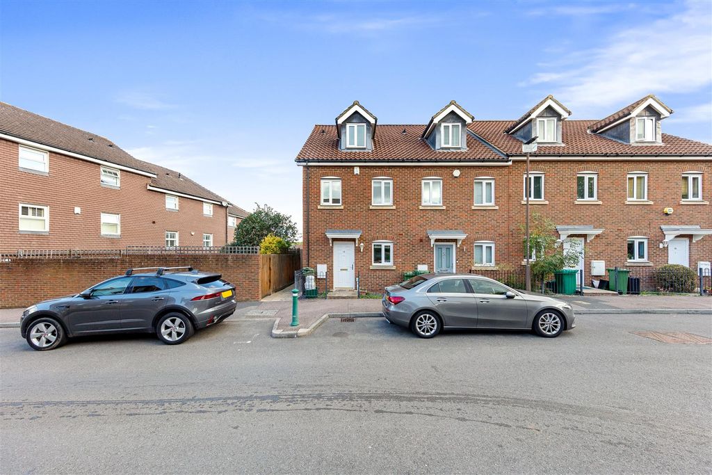 Property photo 1 of 11 094A3455.Jpg