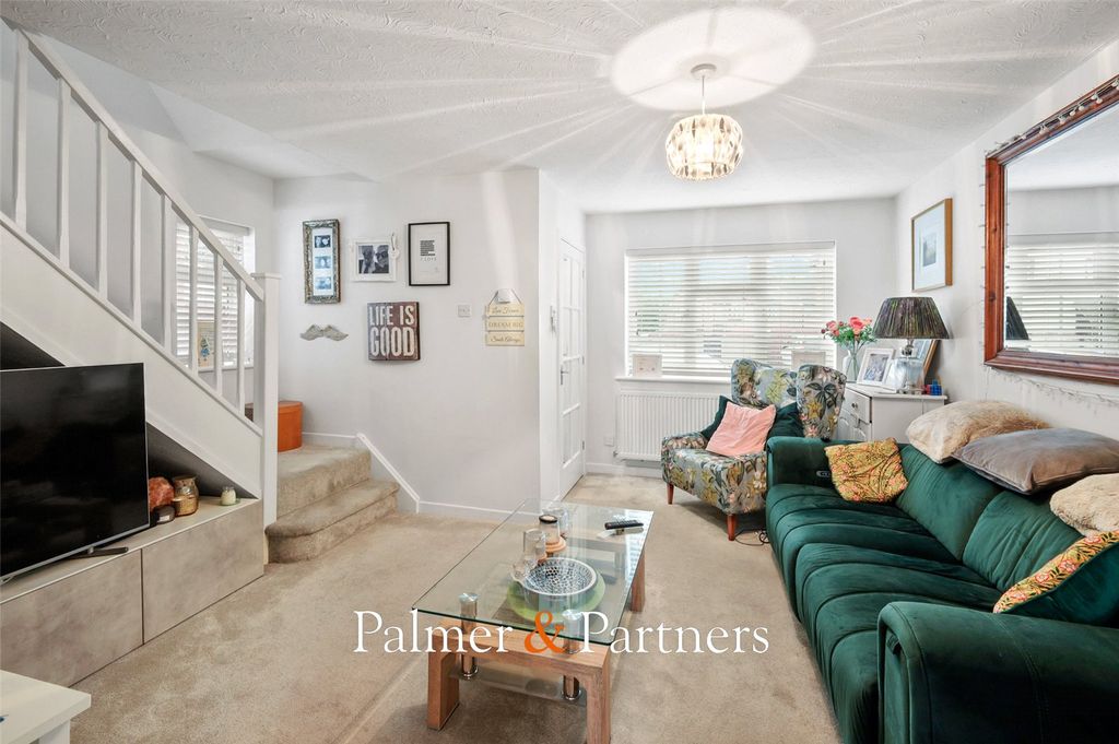 Property photo 2 of 19 Picture No. 04