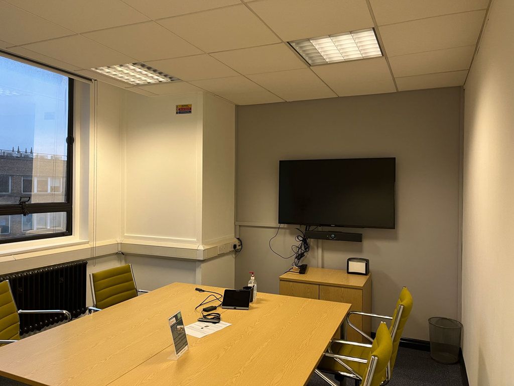 Property photo 3 of 9 Photo 23