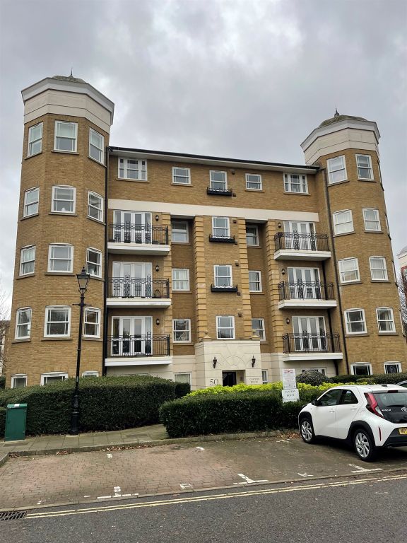 Property photo 3 of 3