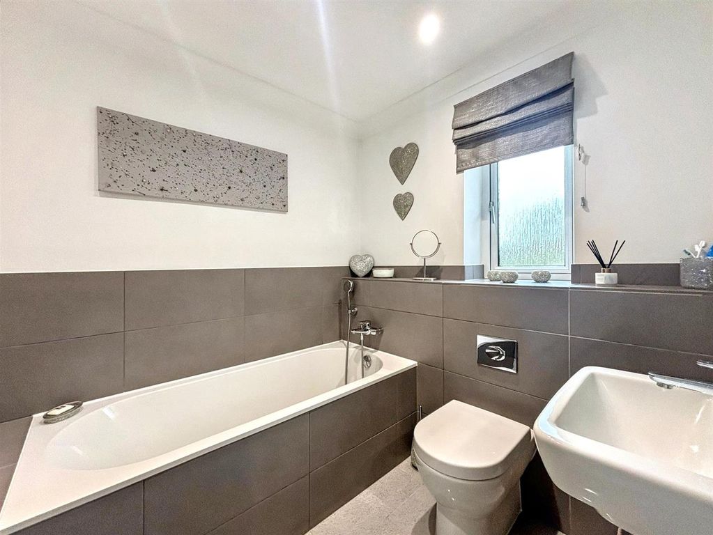 Additional image 39 of 6 bed detached house for saleWallsend Road, Pevensey BN24