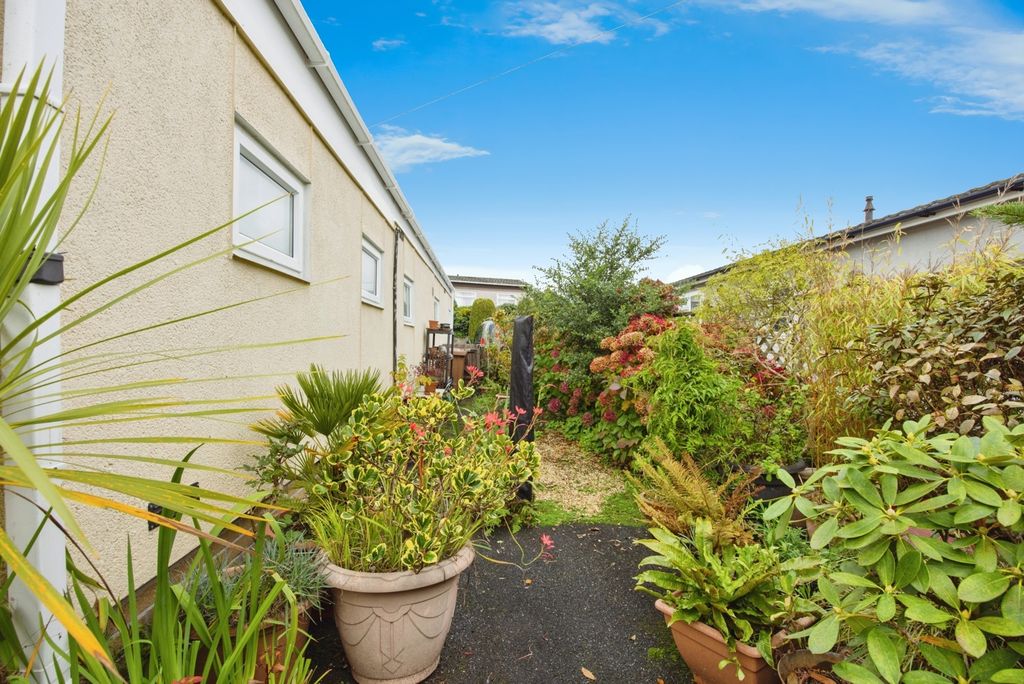 Additional image 13 of 1 bed property for saleHazelmere Avenue, Buckler Village, St. Austell, Cornwall PL25
