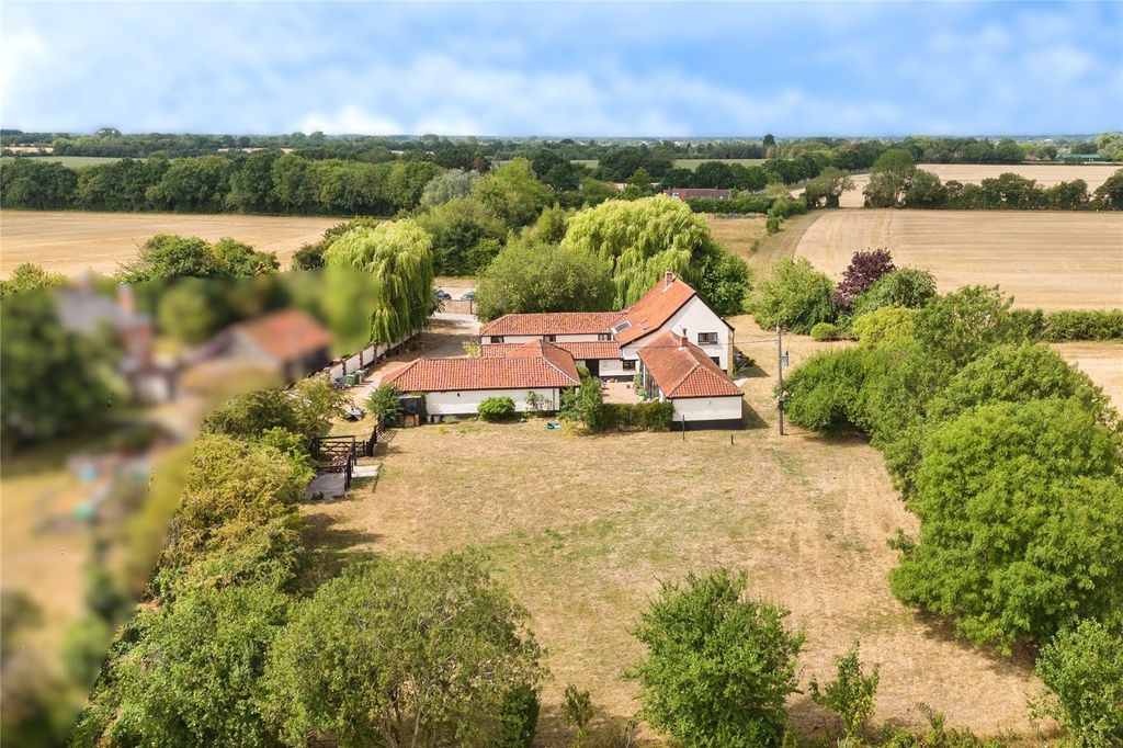 Property photo 3 of 37 Picture No. 67