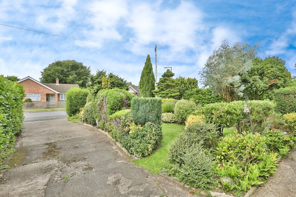 Property photo 3 of 18