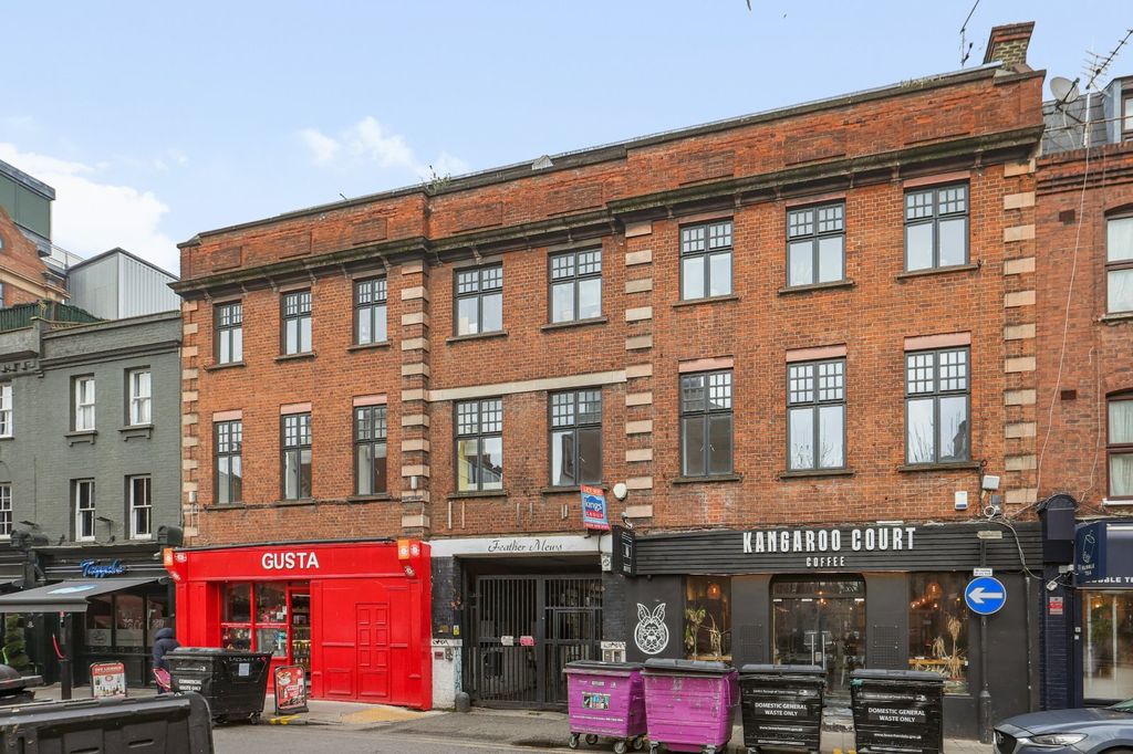 Property photo 3 of 20 Picture No. 01