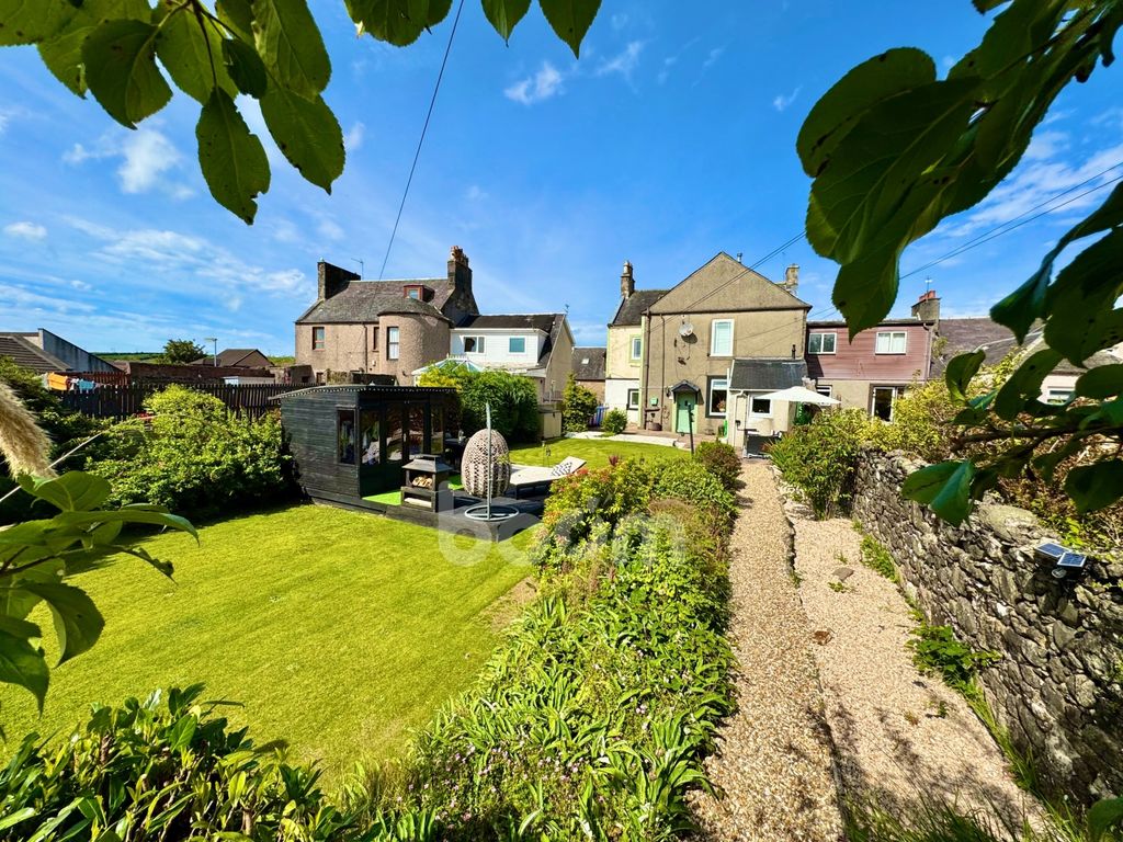 Property photo 1 of 24 Vennel Street, Dalry Garden Image
