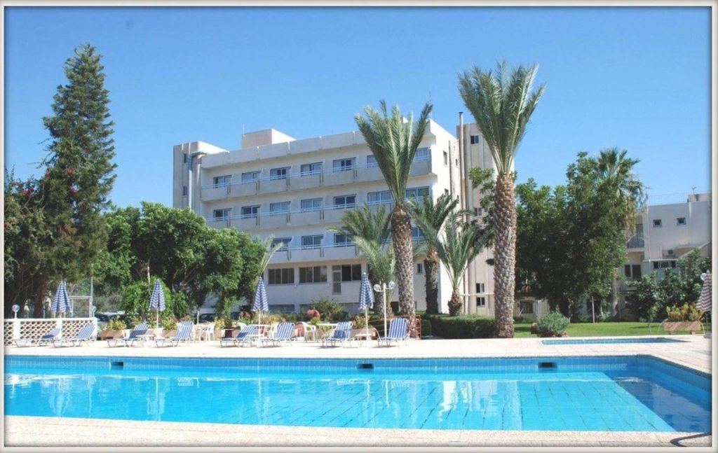 Property photo 1 of 7