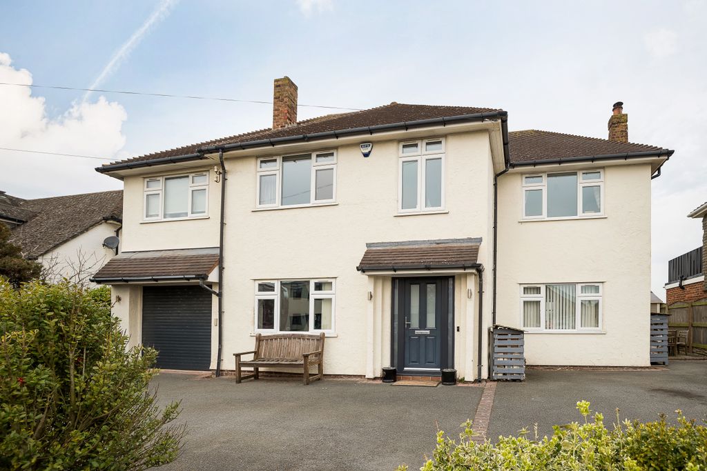 Property photo 2 of 31 Img_3624