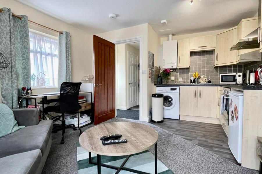 Property photo 2 of 7