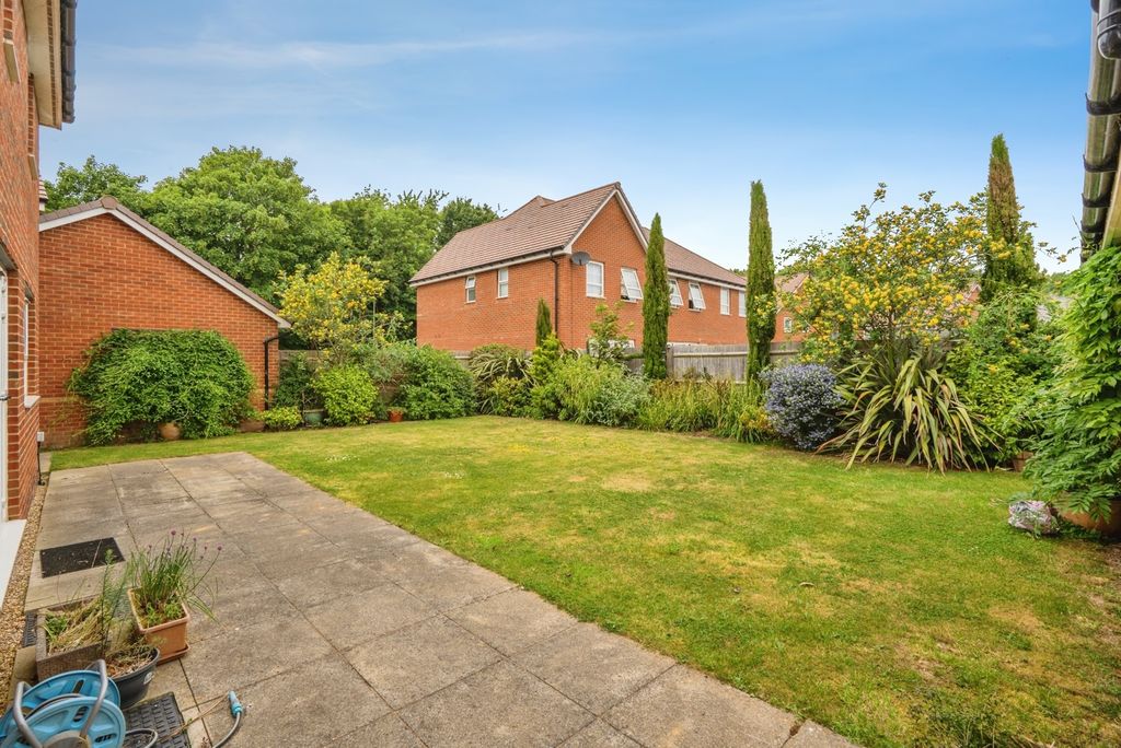 Property photo 2 of 18 Pbox-Img.Jpg