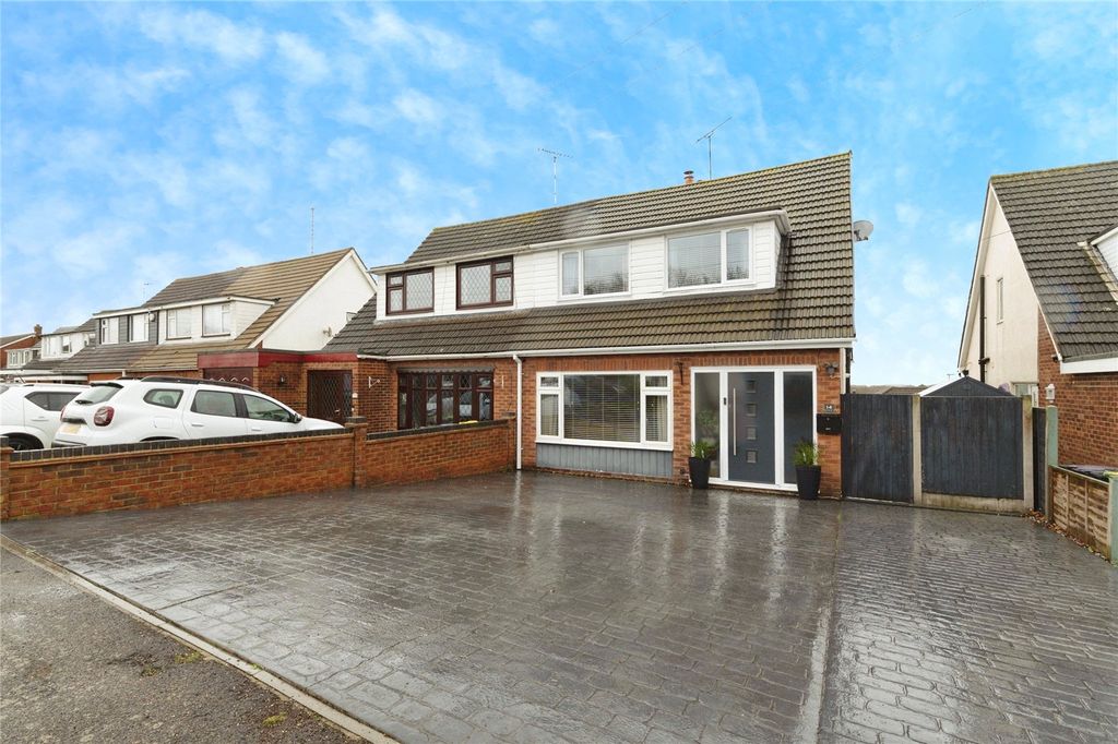 Property photo 1 of 20 Front