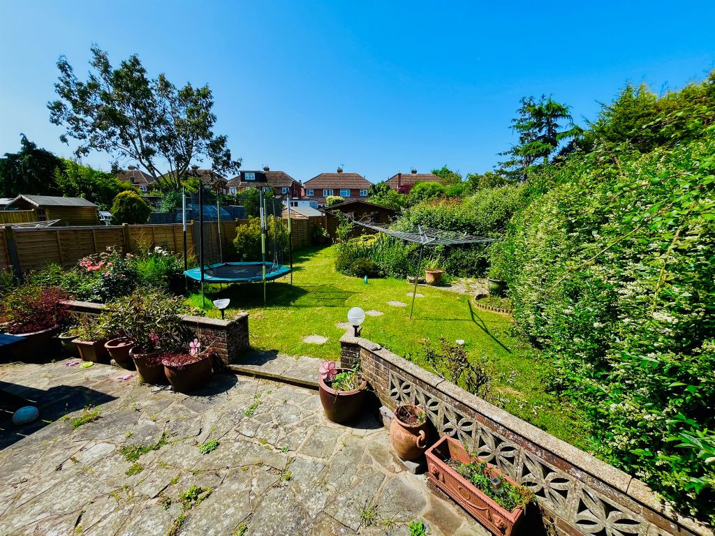 Property photo 2 of 15