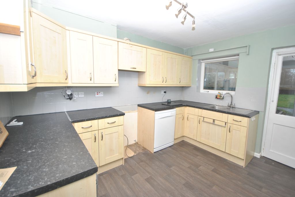 Property photo 2 of 14 Dsc_0939