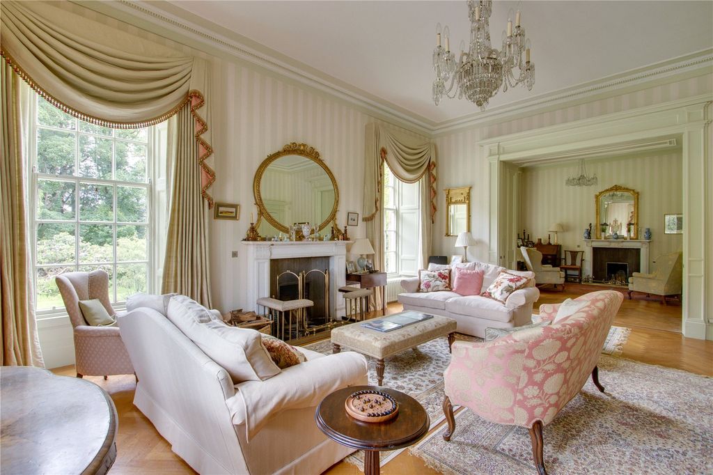 Property photo 2 of 32 Drawing Room