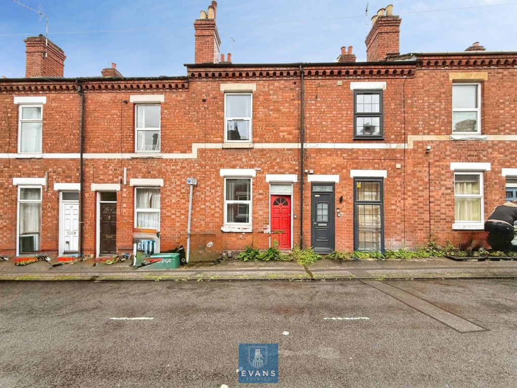 Property photo 1 of 11 Front