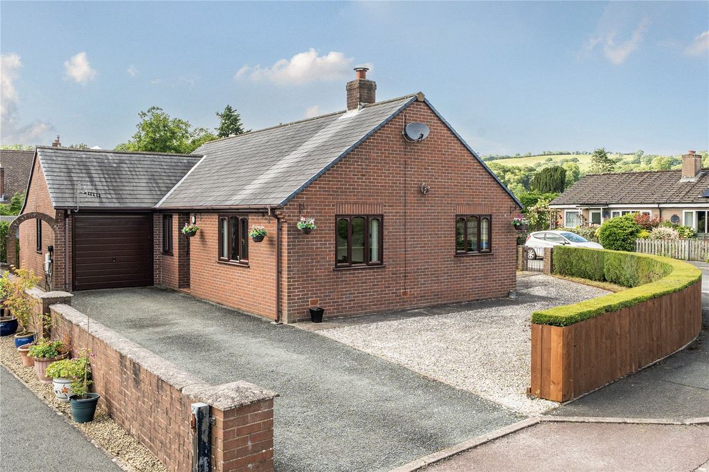 Property photo 1 of 23 Picture No. 29