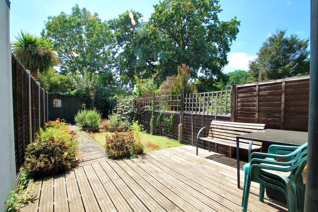 Property photo 2 of 12 Photo 4