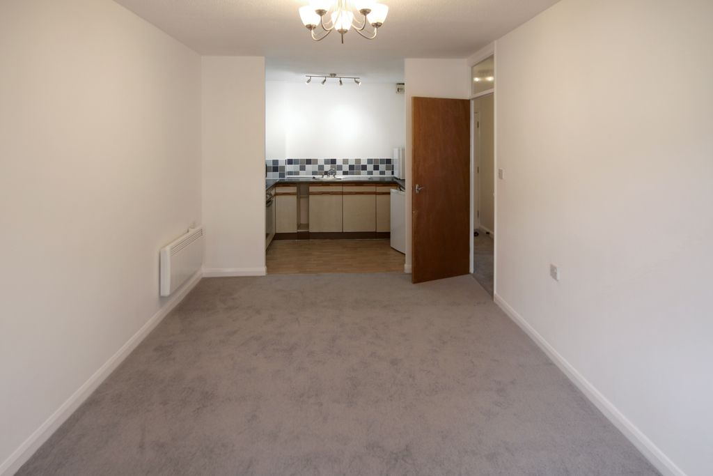 Property photo 3 of 5